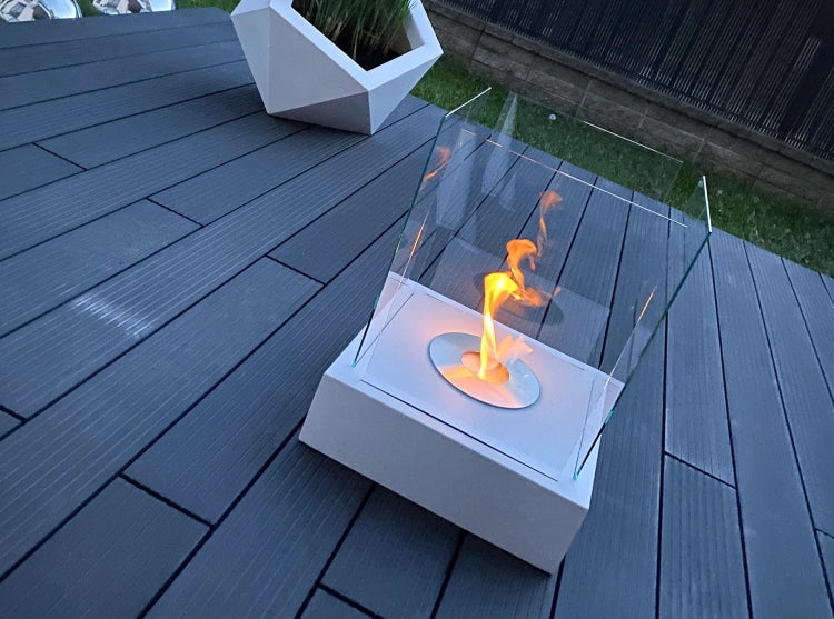 Sunset Garden Freestanding Bioethanol Fireplace – White