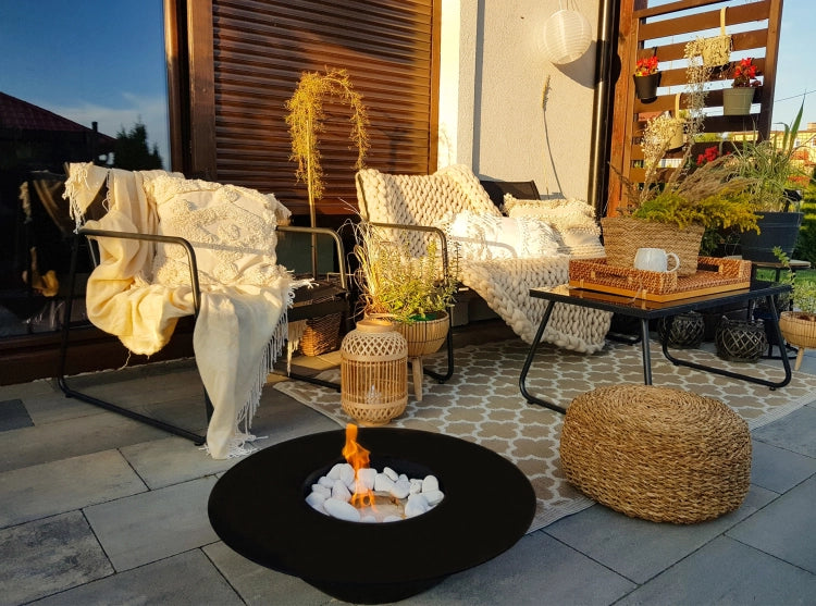 Universe Freestanding Bioethanol Fireplace – Black