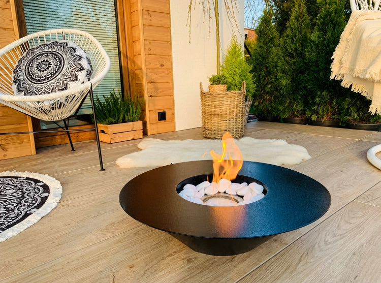 Universe Freestanding Bioethanol Fireplace – Black